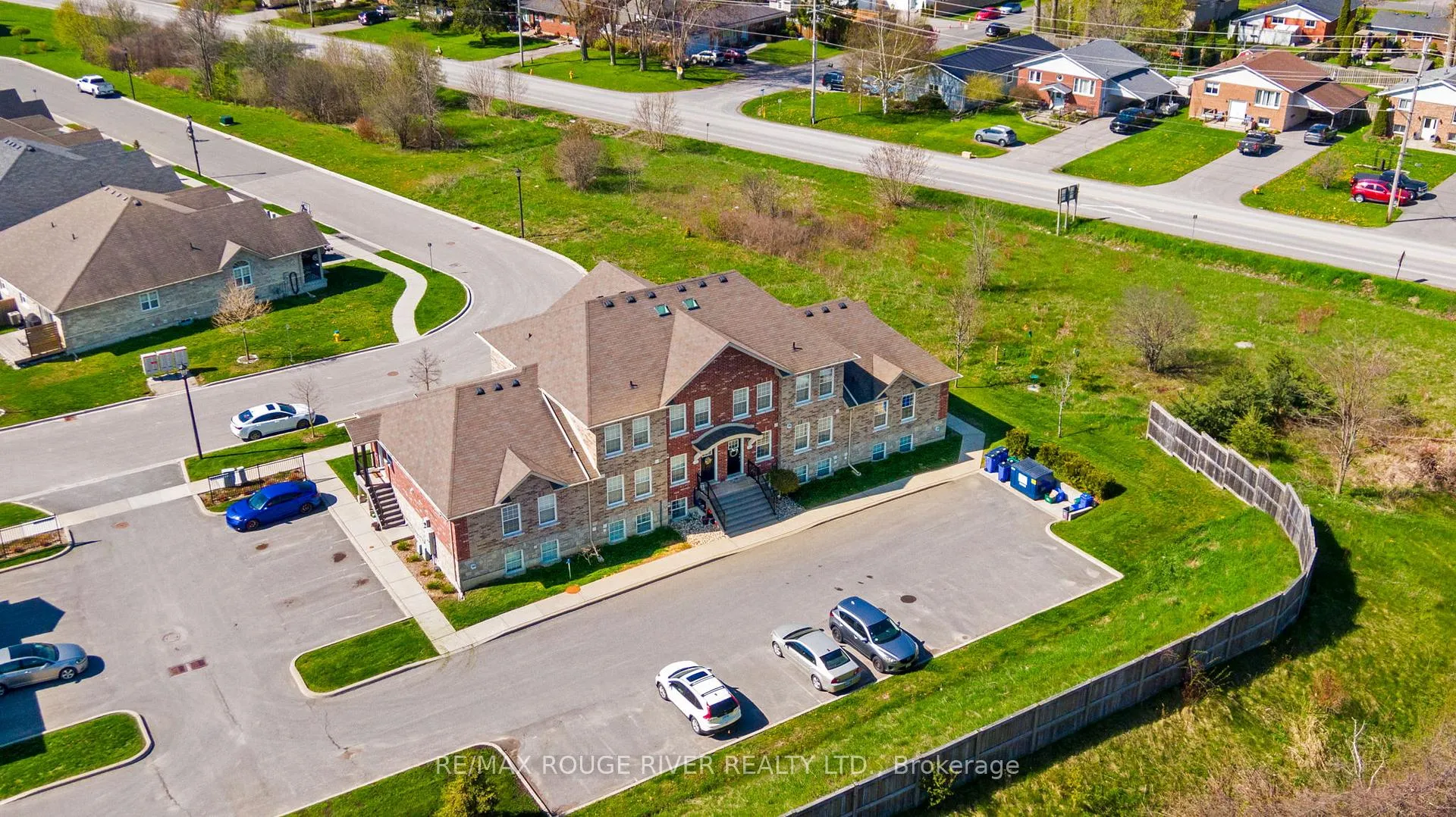 Photo 3 of Unit 101, 430 Lonsberry Drive, Cobourg — HOMEH
