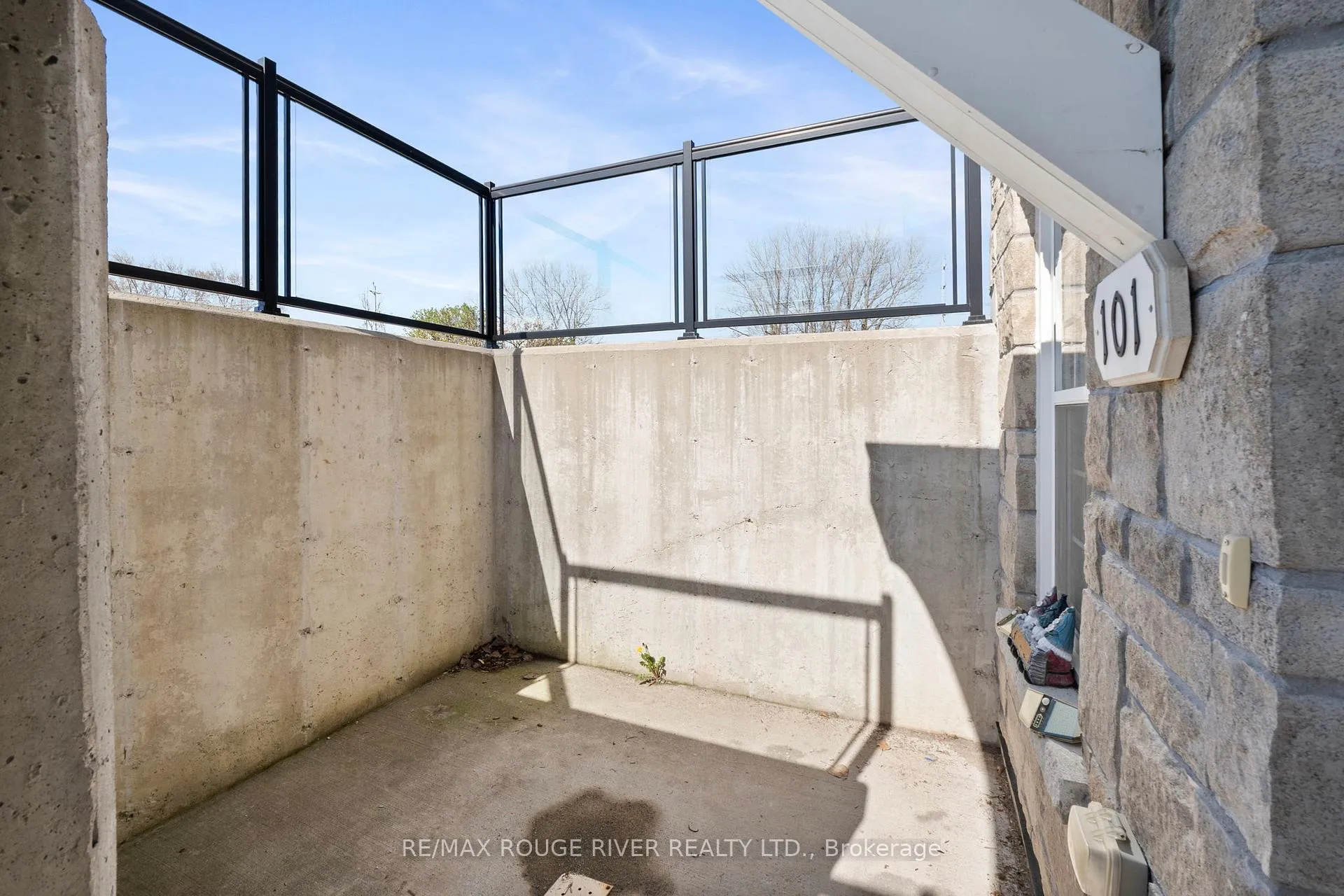 Photo 6 of Unit 101, 430 Lonsberry Drive, Cobourg — HOMEH