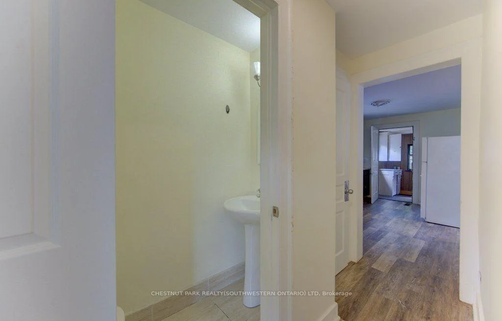Photo 25 of 10 Marshall Street, Waterloo, Beechwood/University — HOMEH