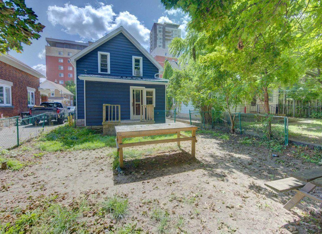 Photo 49 of 10 Marshall Street, Waterloo, Beechwood/University — HOMEH