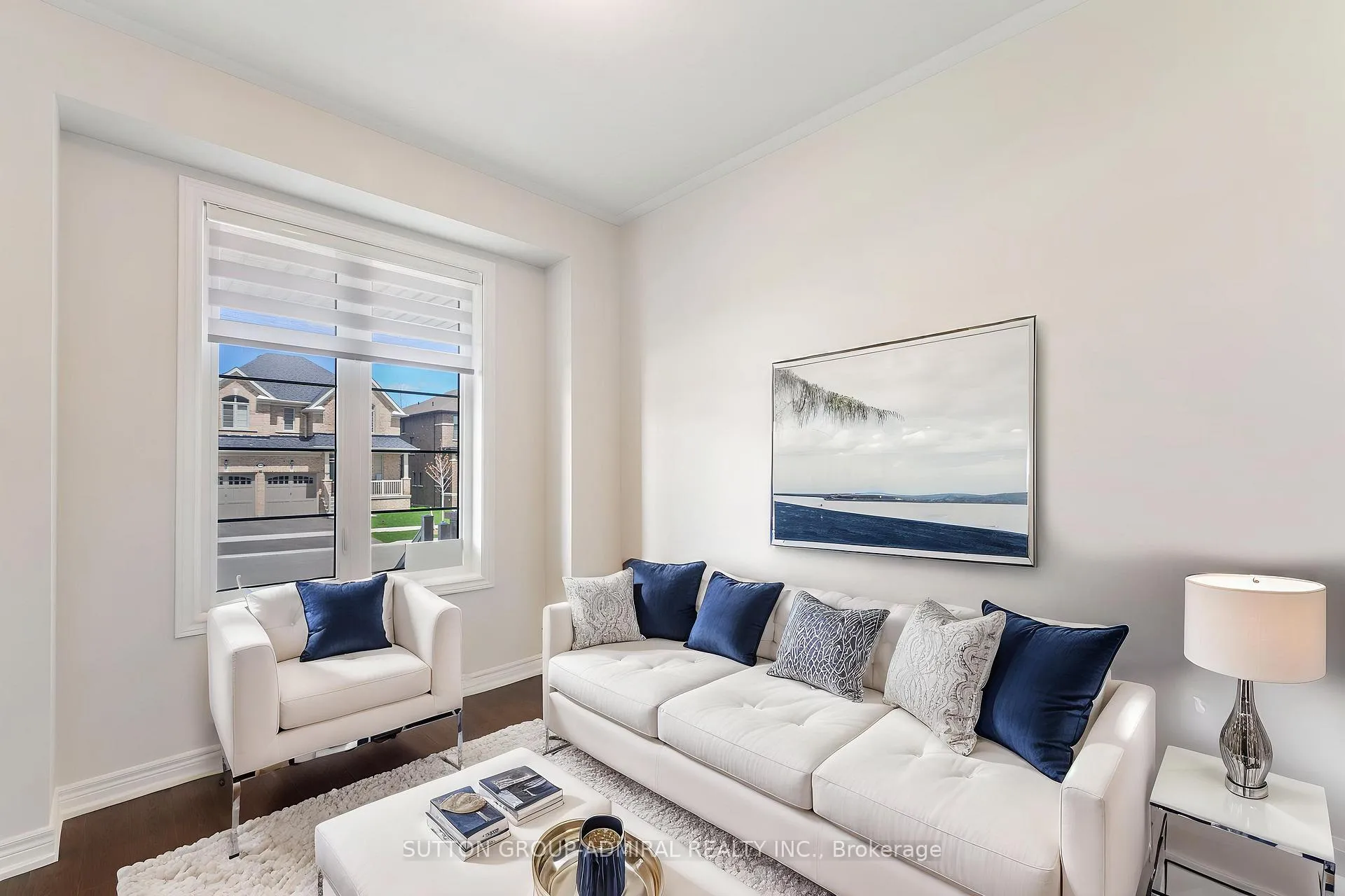 Photo 5 of 1285 Davis Loop, Innisfil, Lefroy — HOMEH