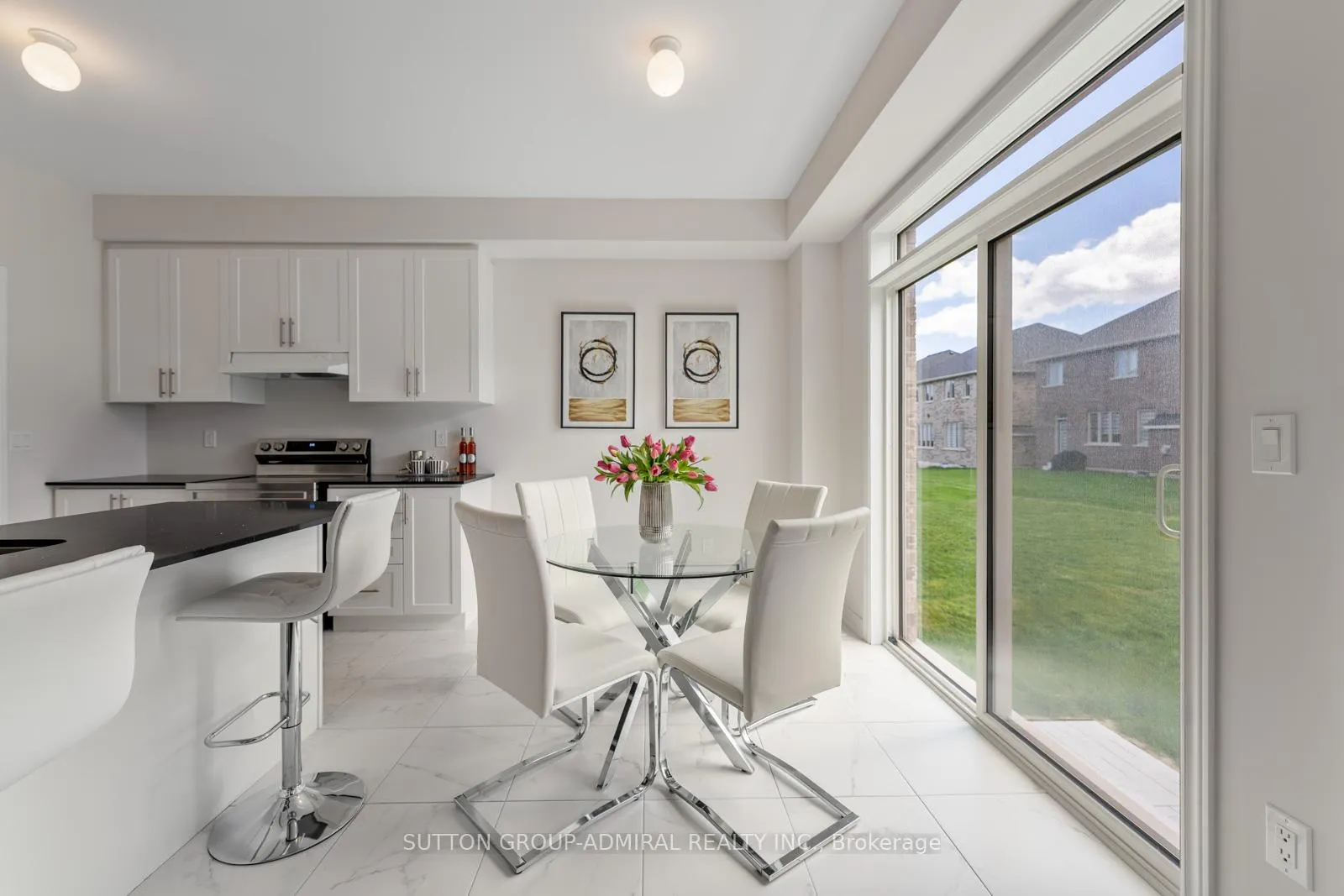 Photo 10 of 1285 Davis Loop, Innisfil, Lefroy — HOMEH