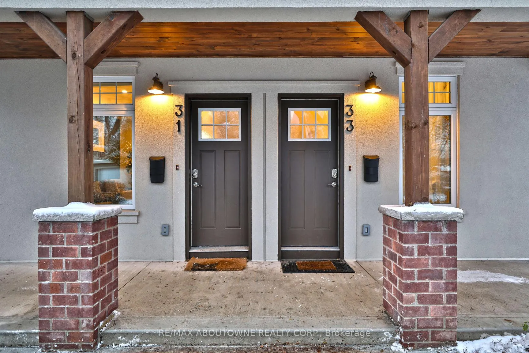 Photo 2 of 31-33 Hawthorne Avenue, Hamilton, Kirkendall — HOMEH