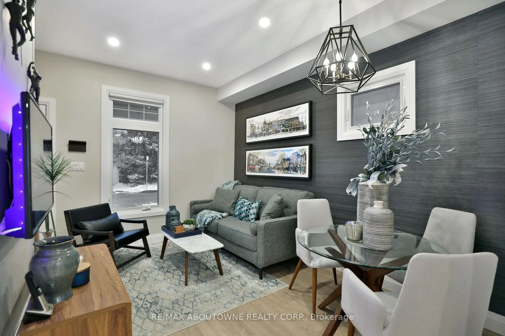 Photo 4 of 31-33 Hawthorne Avenue, Hamilton, Kirkendall — HOMEH