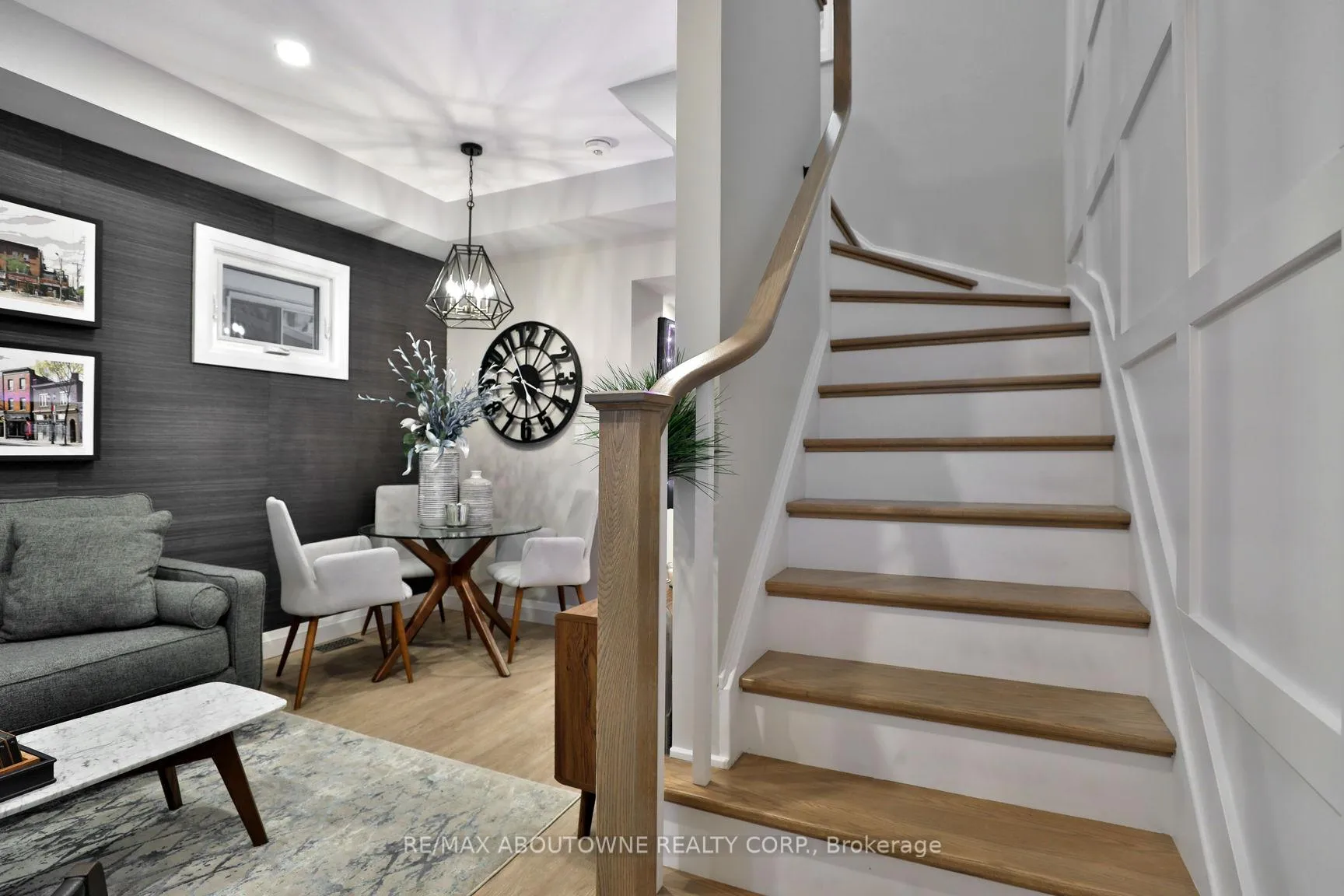 Photo 14 of 31-33 Hawthorne Avenue, Hamilton, Kirkendall — HOMEH