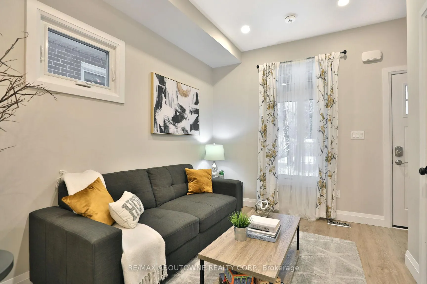 Photo 21 of 31-33 Hawthorne Avenue, Hamilton, Kirkendall — HOMEH