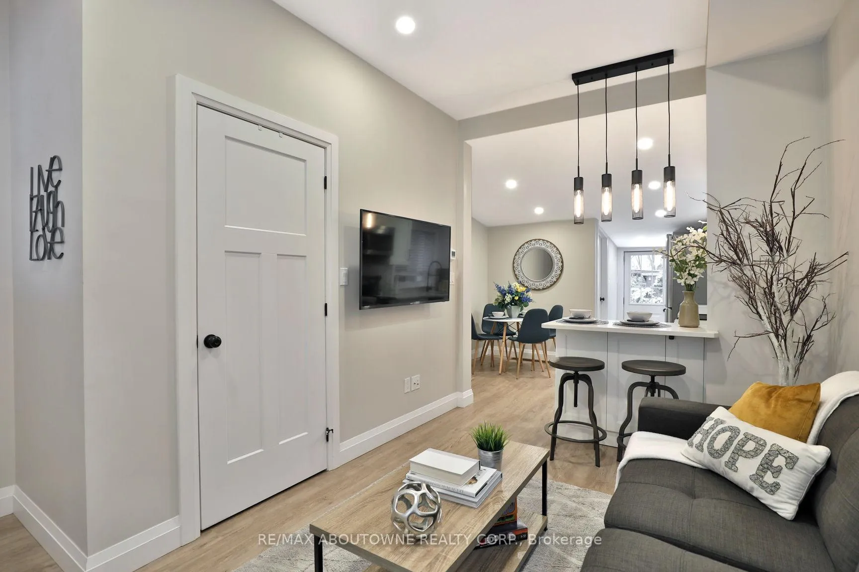 Photo 23 of 31-33 Hawthorne Avenue, Hamilton, Kirkendall — HOMEH