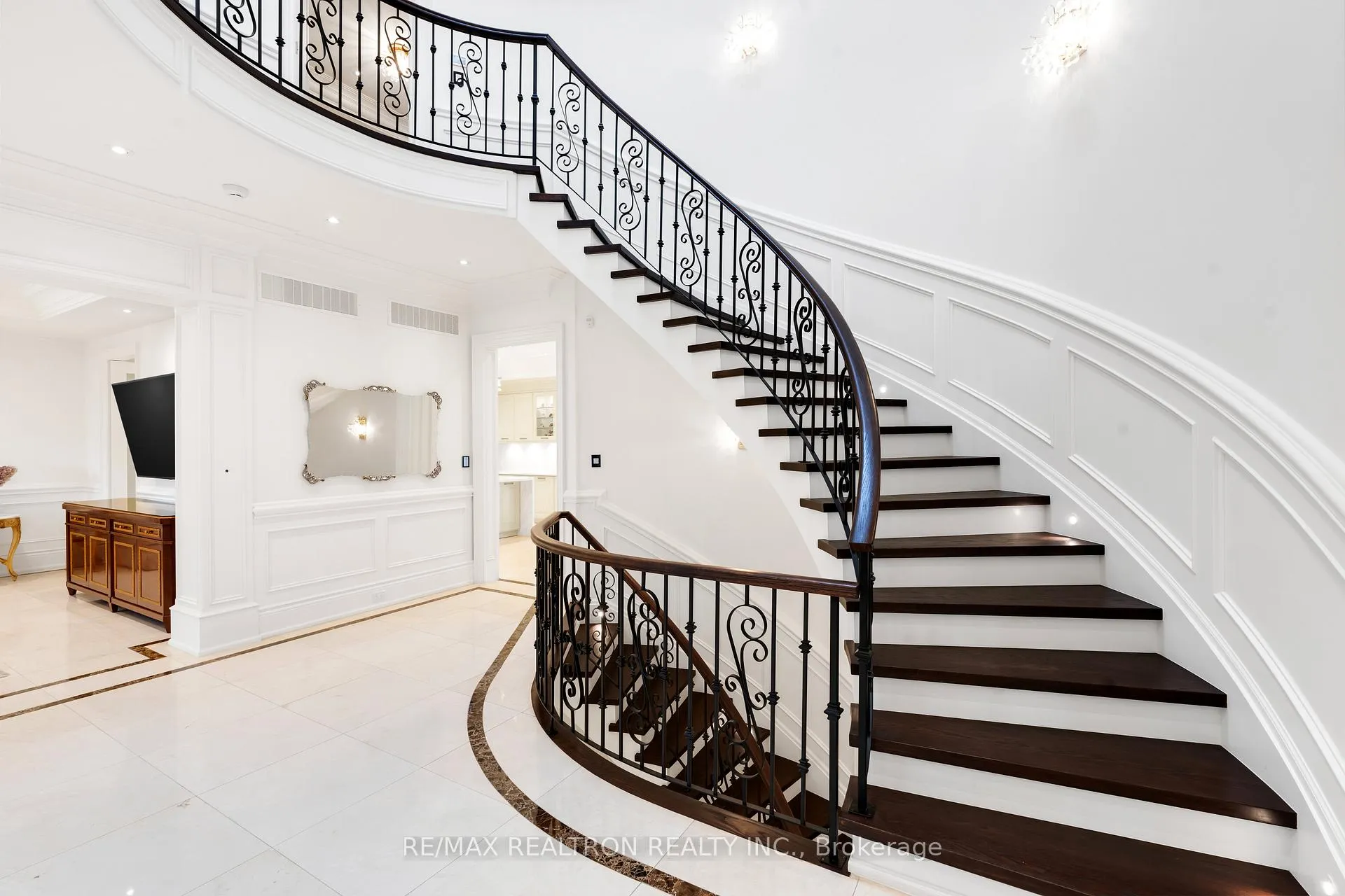 Photo 17 of 20 Hammok Crescent, Markham, Bayview Glen — HOMEH