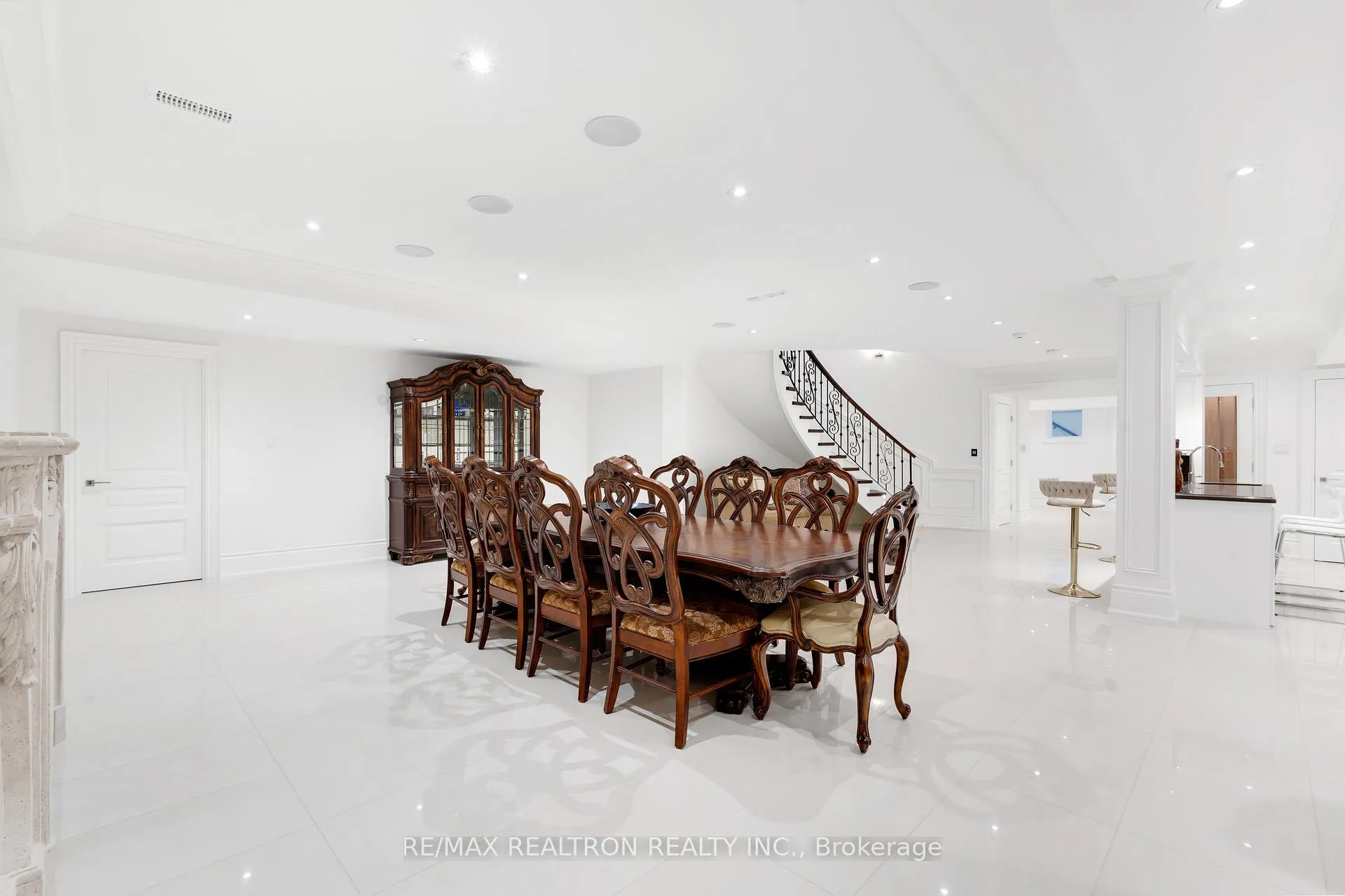 Photo 48 of 20 Hammok Crescent, Markham, Bayview Glen — HOMEH