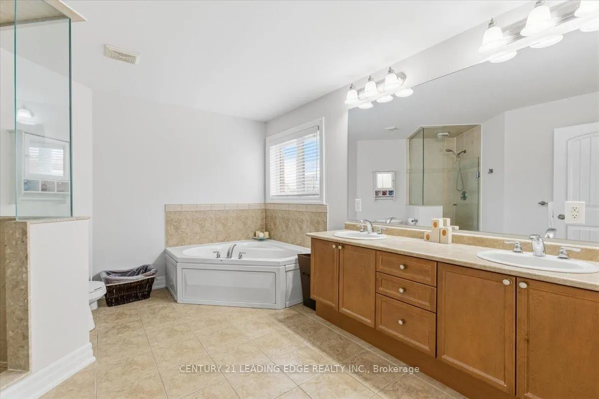 Photo 22 of 55 Campbell Drive, Uxbridge — HOMEH