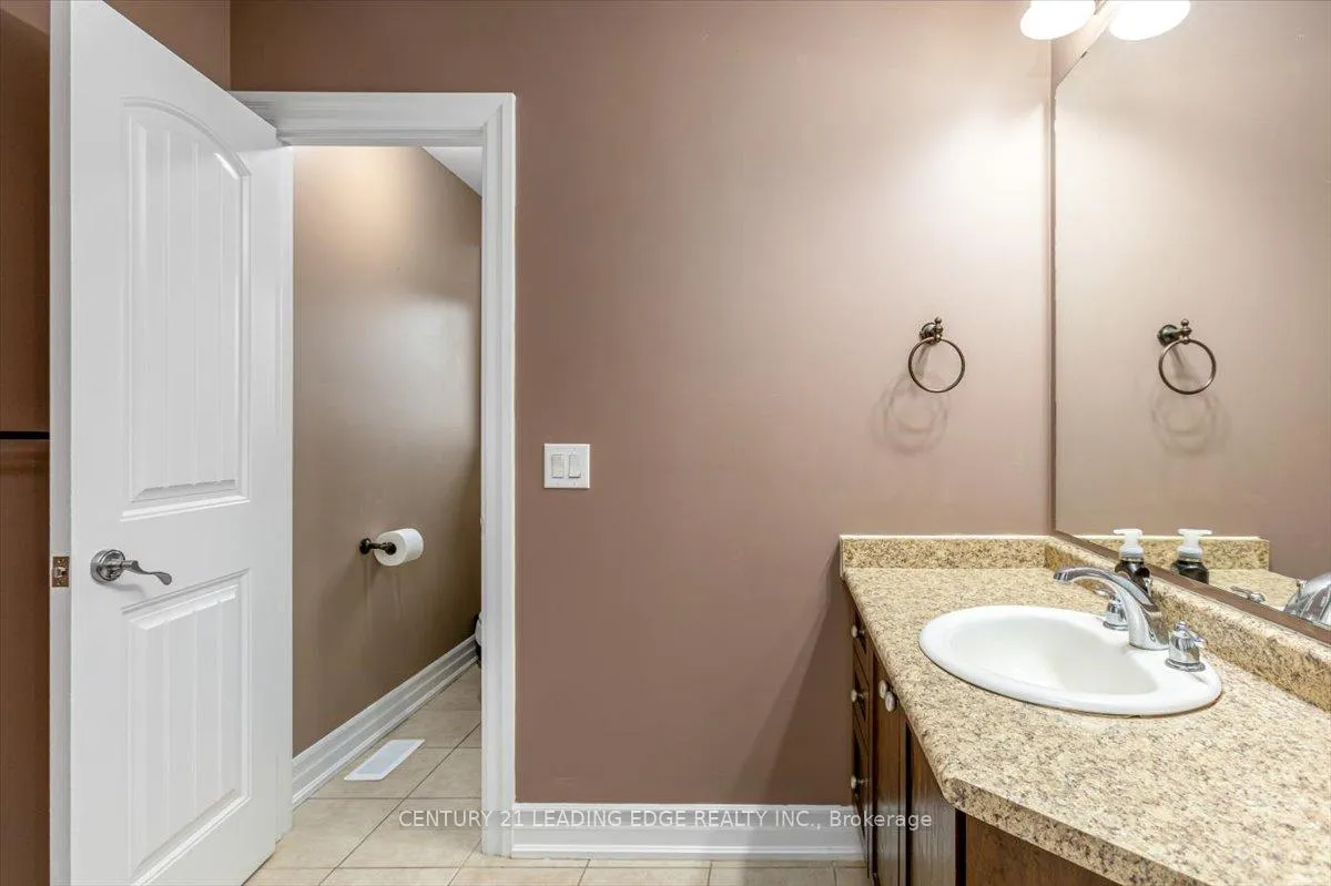 Photo 29 of 55 Campbell Drive, Uxbridge — HOMEH