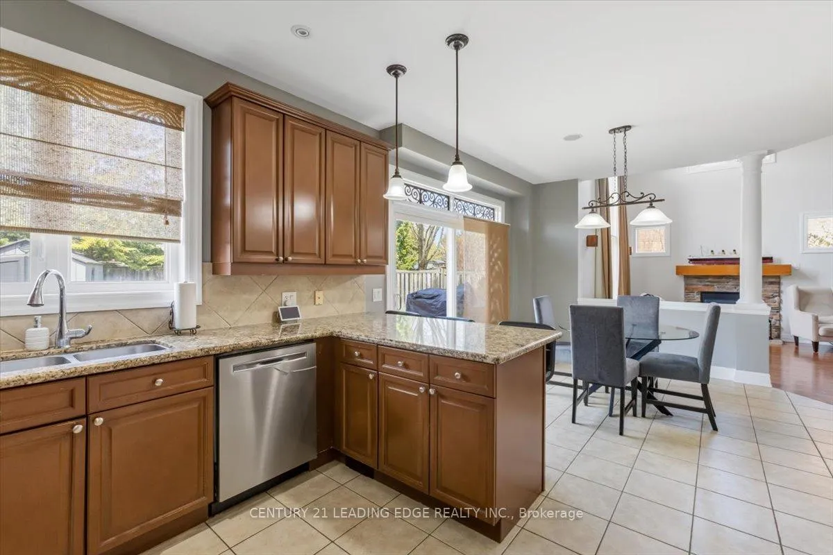 Photo 39 of 55 Campbell Drive, Uxbridge — HOMEH