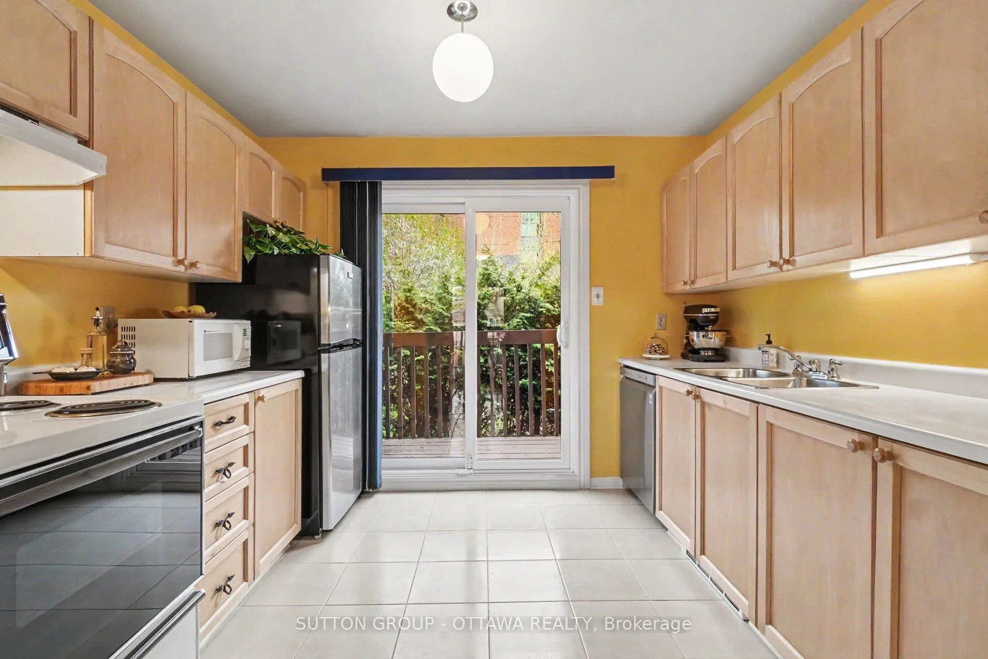 Photo 10 of 10 Maclean Street, Ottawa, West Centre Town — HOMEH