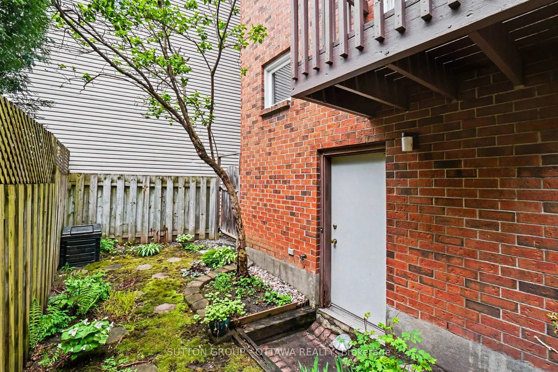 Photo 25 of 10 Maclean Street, Ottawa, West Centre Town — HOMEH