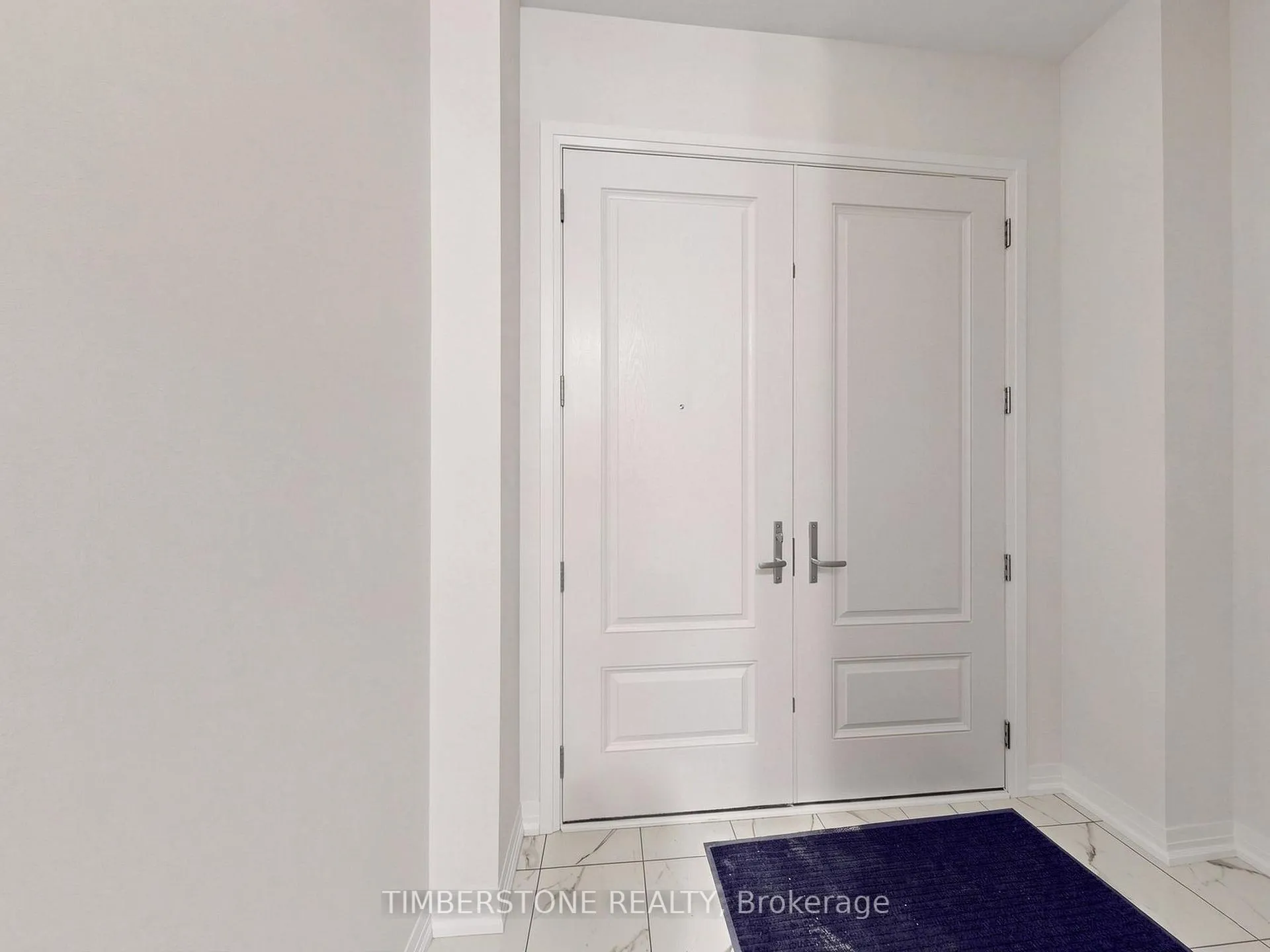 Photo 2 of 21 Boswell Drive, Brampton, Bram East — HOMEH