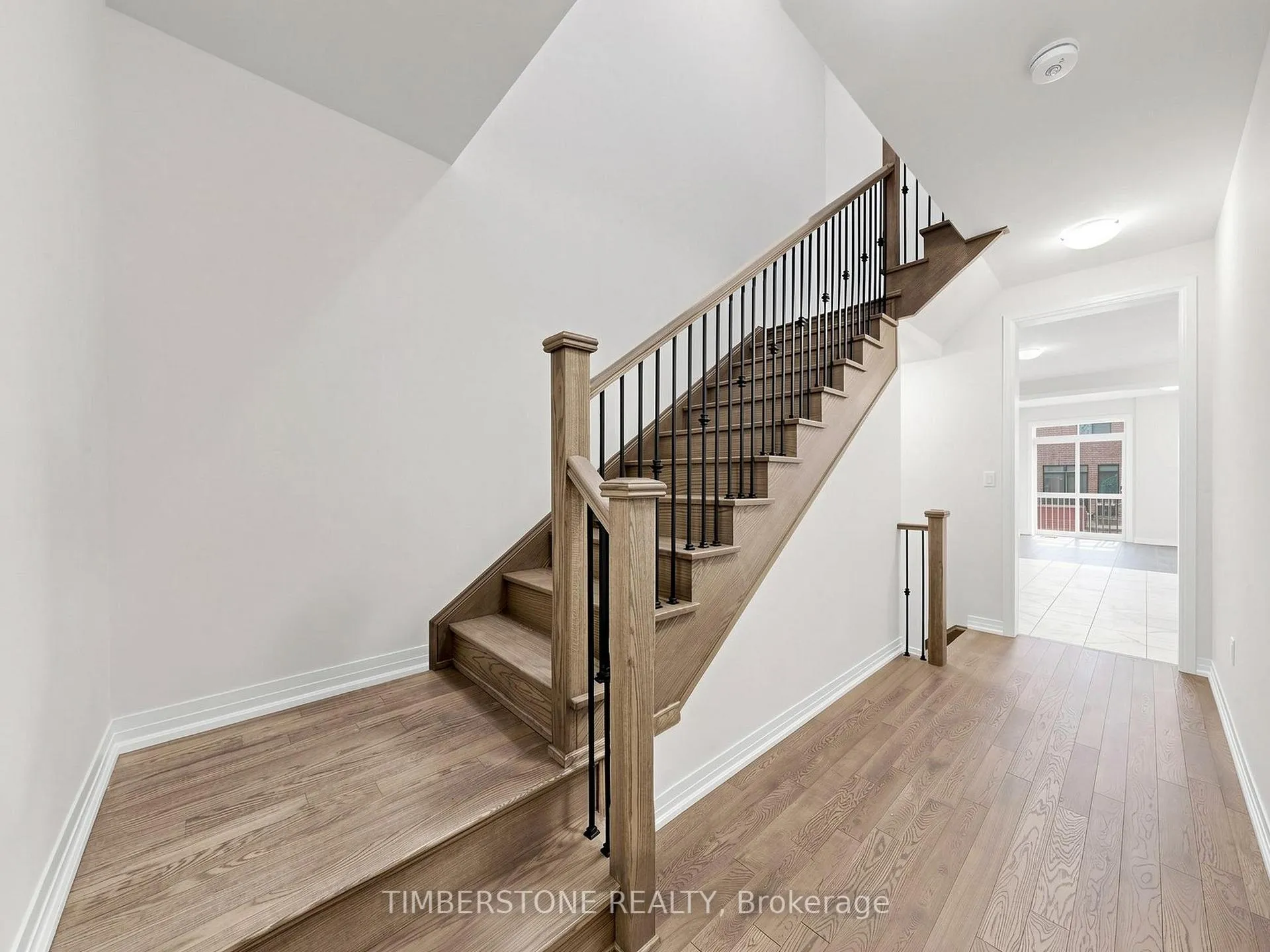 Photo 3 of 21 Boswell Drive, Brampton, Bram East — HOMEH