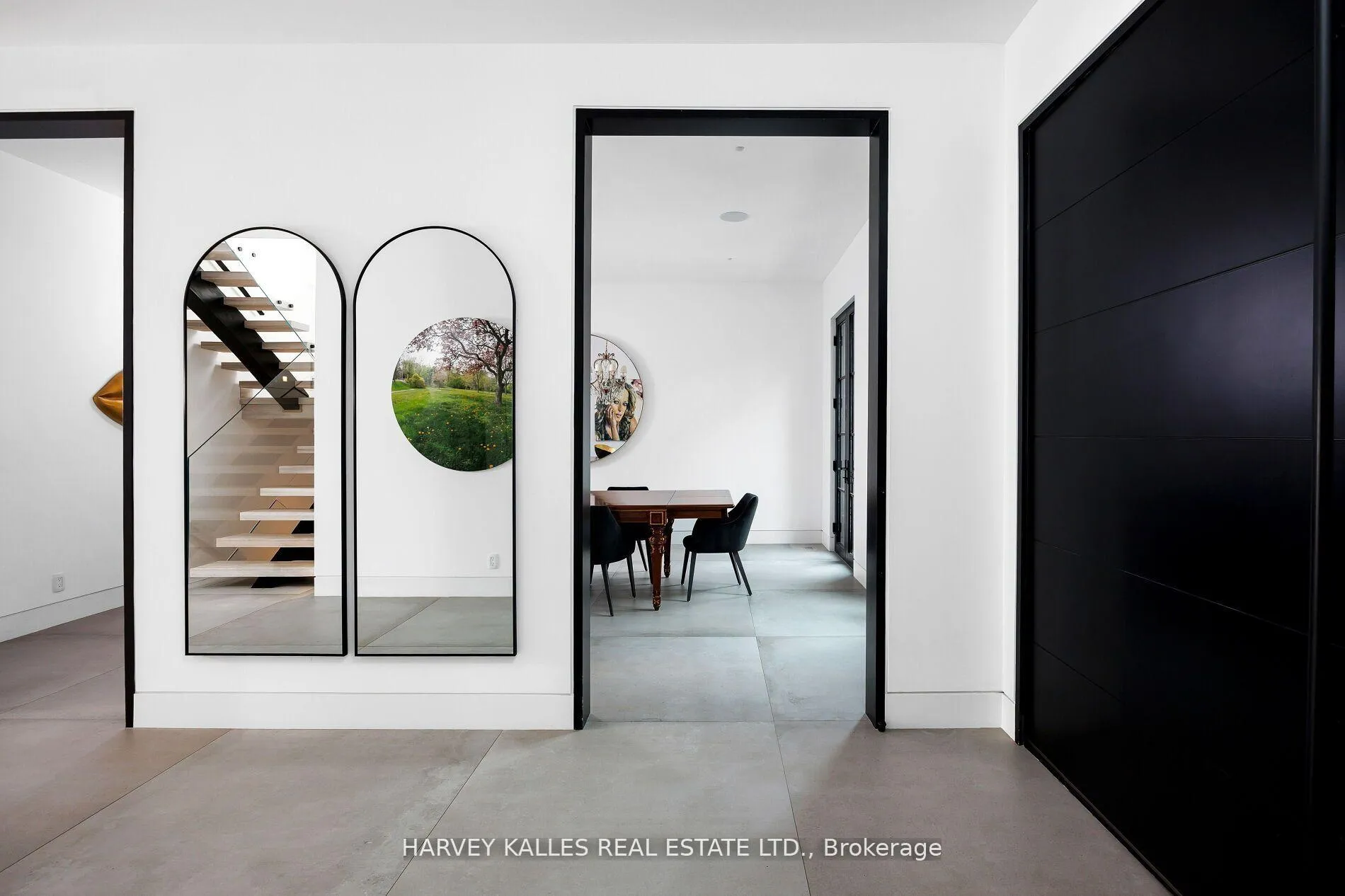 Photo 5 of 5 Dewbourne Avenue, Toronto, Forest Hill South — HOMEH