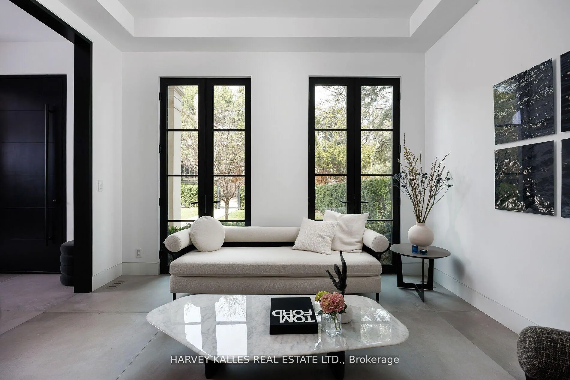 Photo 10 of 5 Dewbourne Avenue, Toronto, Forest Hill South — HOMEH