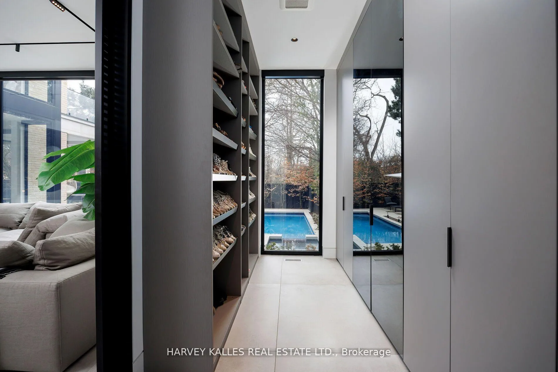 Photo 23 of 5 Dewbourne Avenue, Toronto, Forest Hill South — HOMEH