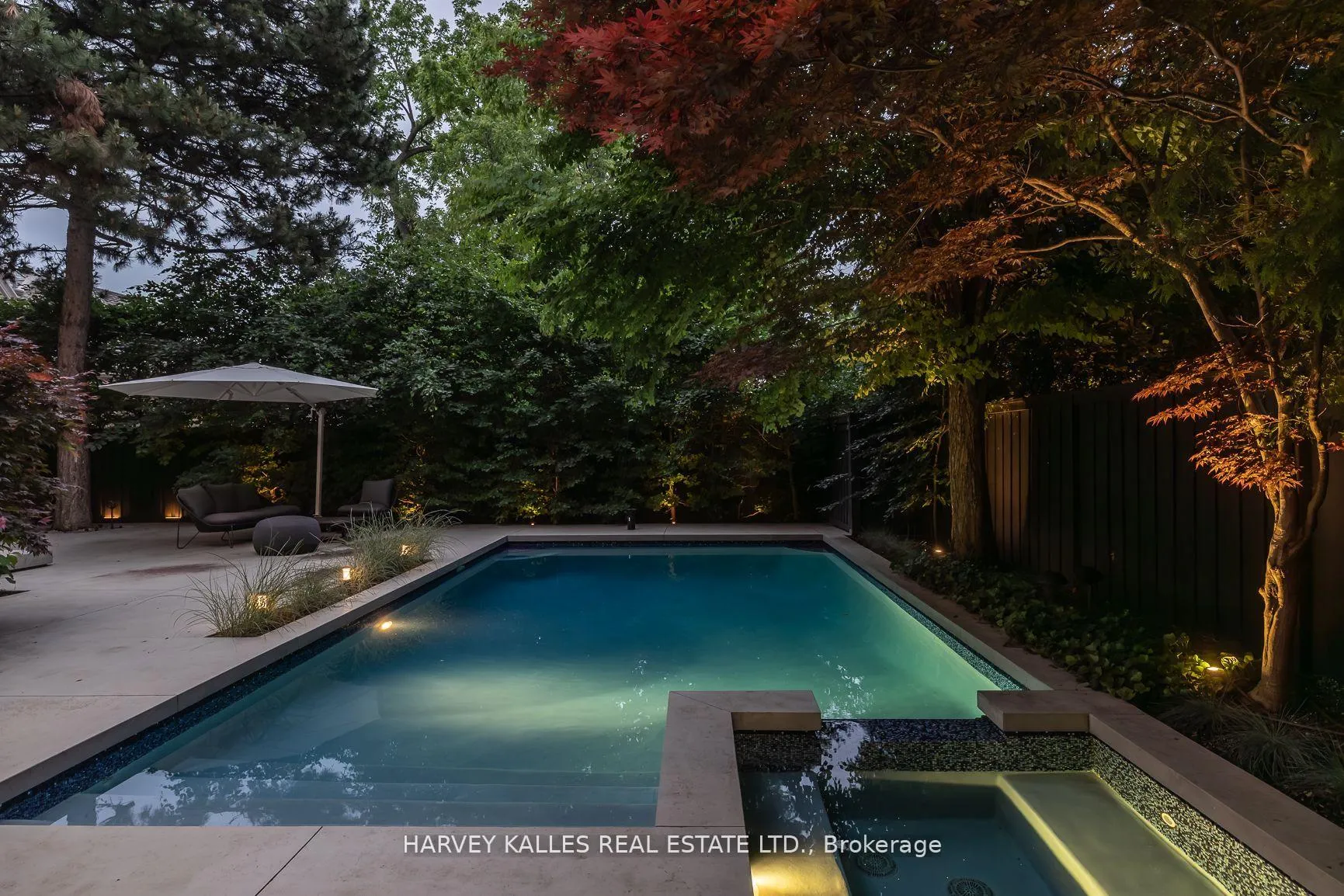 Photo 2 of 5 Dewbourne Avenue, Toronto, Forest Hill South — HOMEH