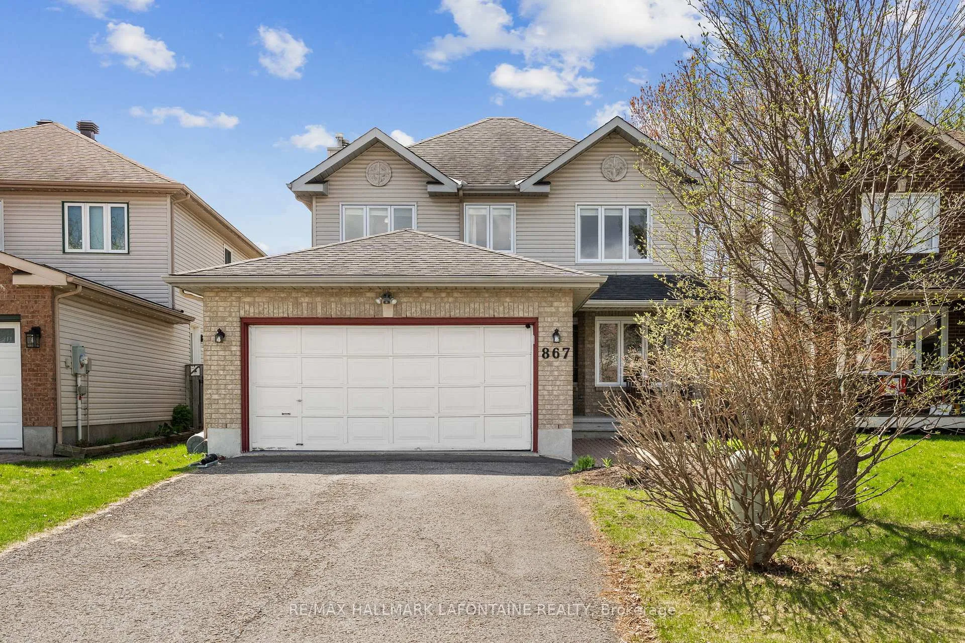 Photo 1 of 867 Clearcrest Crescent, Ottawa, Fallingbrook/Ridgemount — HOMEH