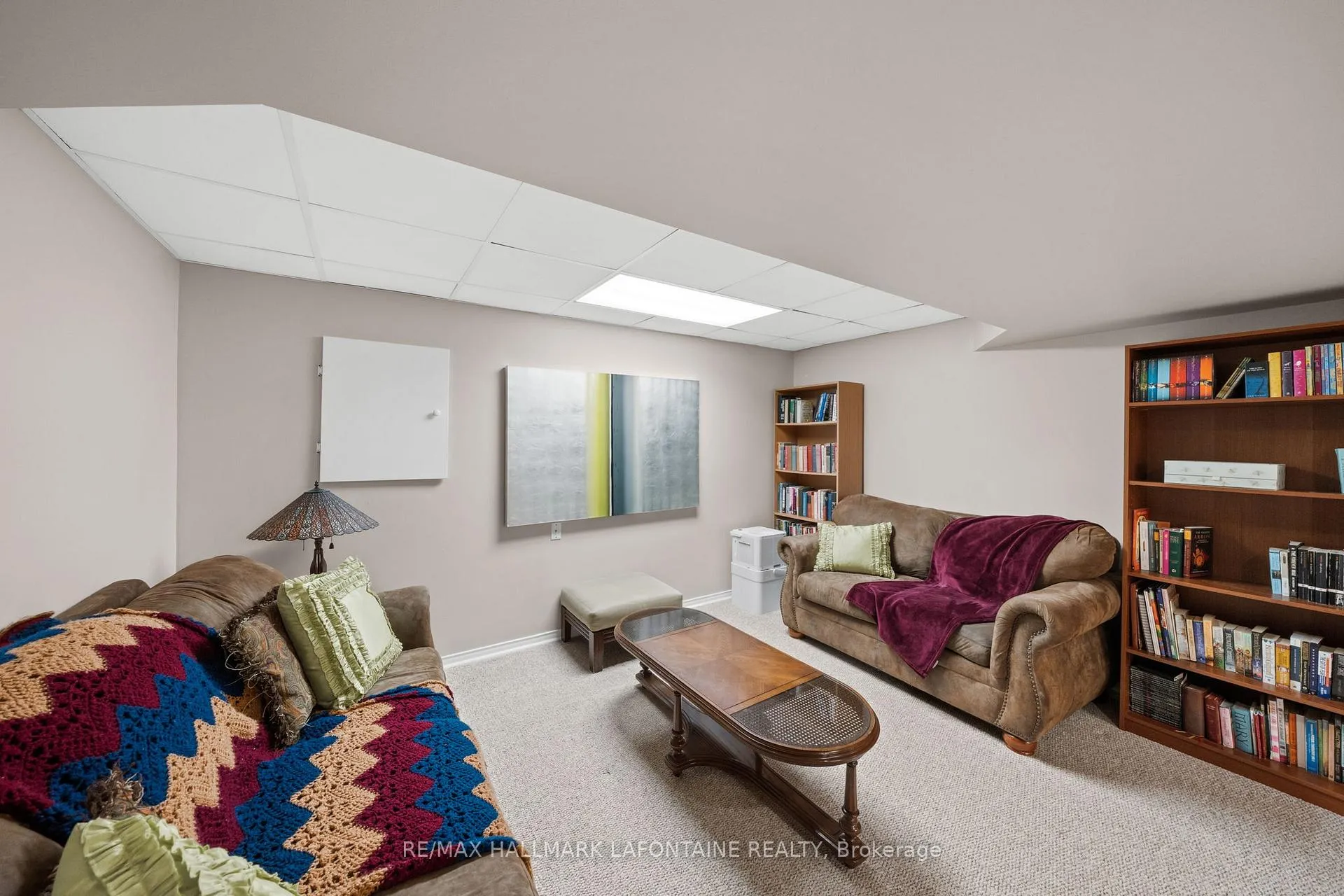 Photo 38 of 867 Clearcrest Crescent, Ottawa, Fallingbrook/Ridgemount — HOMEH