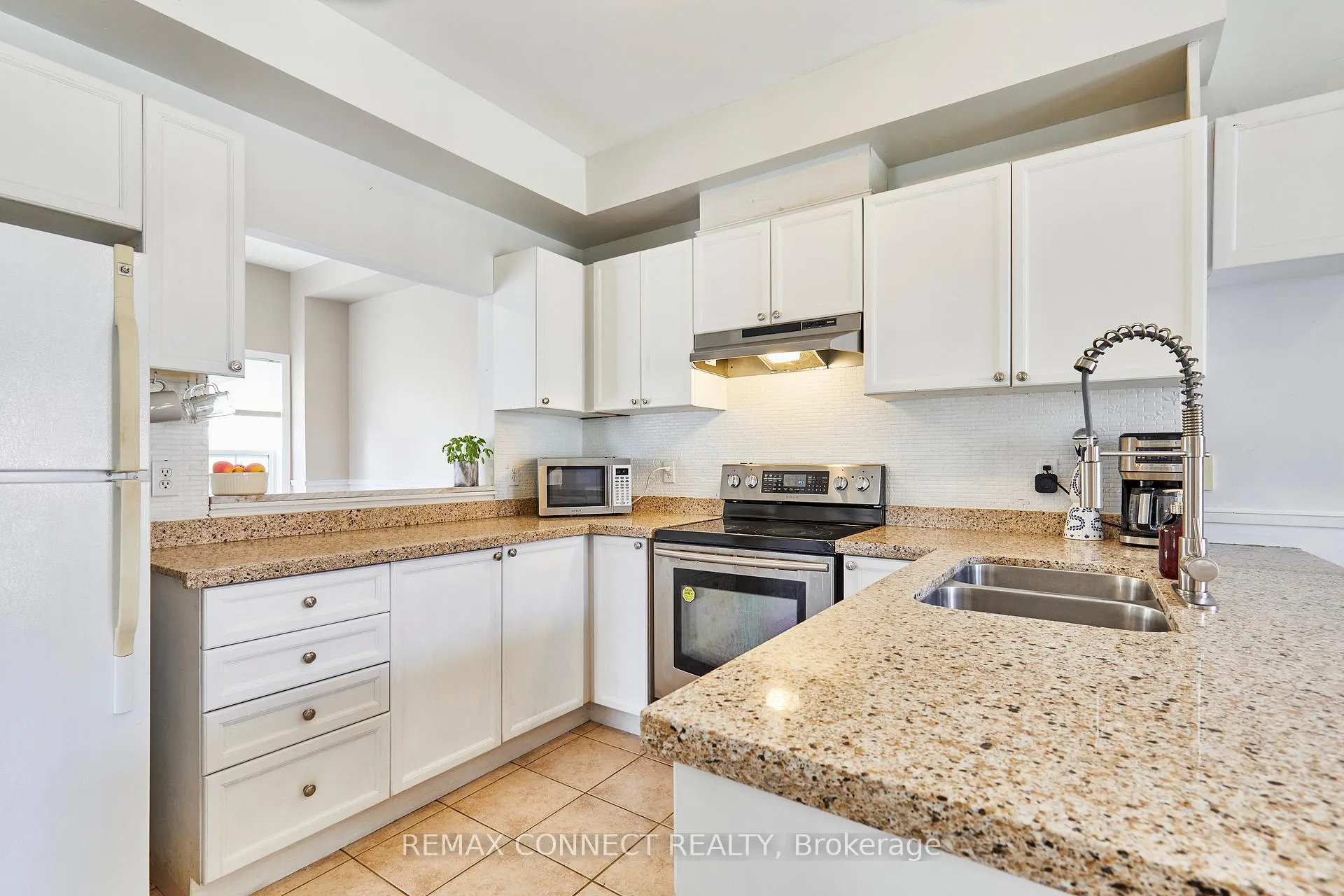 Photo 12 of Unit 31, 575 Steeple Hill, Pickering, Woodlands — HOMEH
