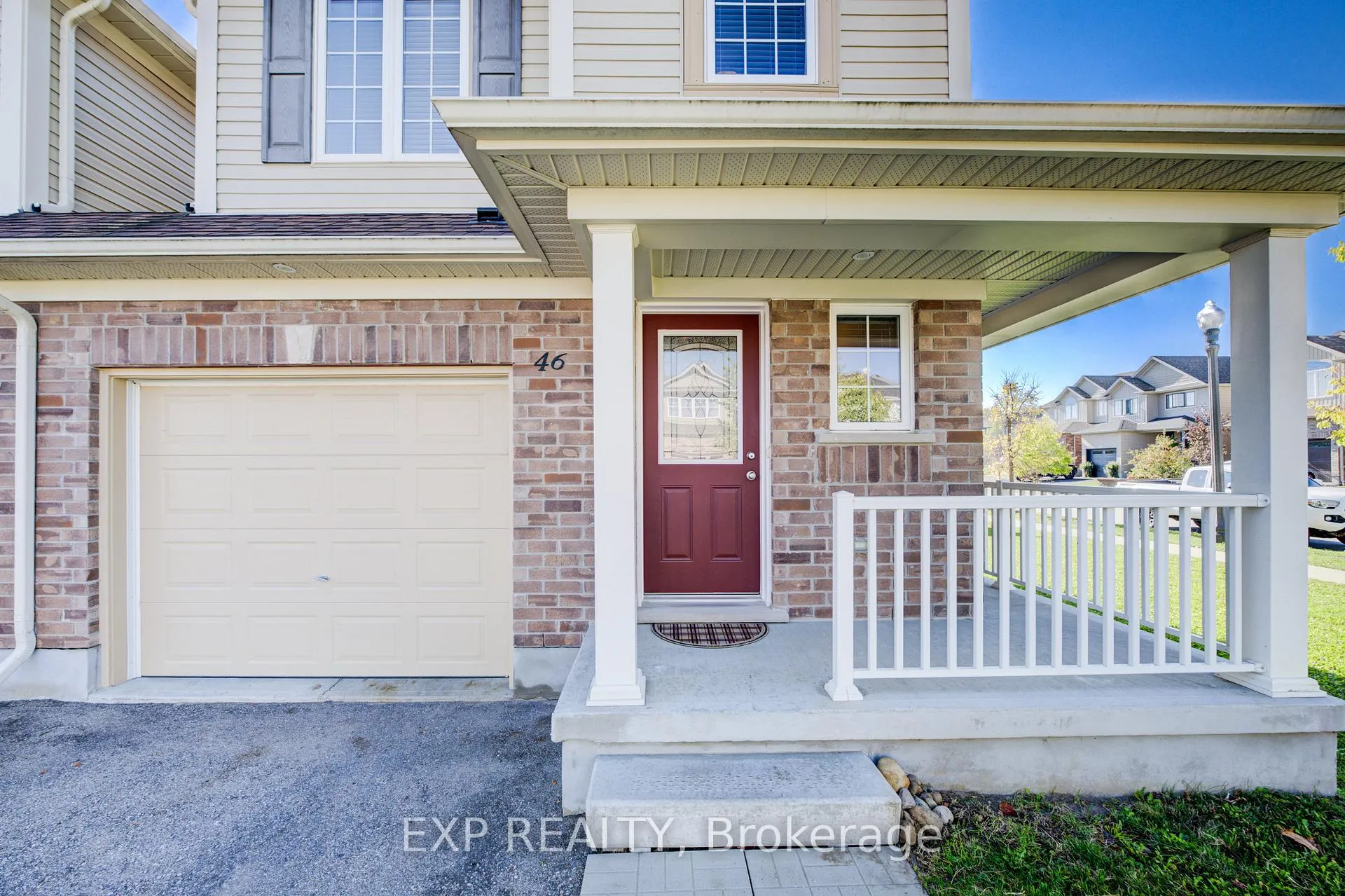 Photo 3 of 46 Rivertrail Avenue, Kitchener — HOMEH