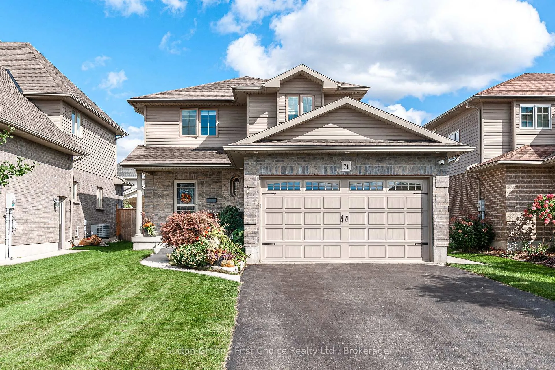 Photo 2 of 74 Rutherford Drive, Stratford — HOMEH