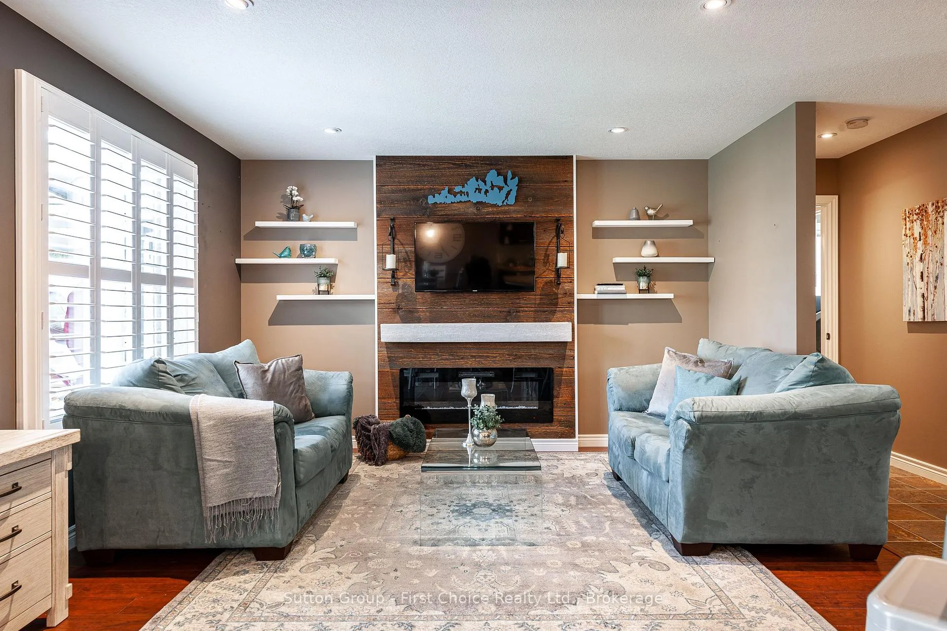 Photo 6 of 74 Rutherford Drive, Stratford — HOMEH