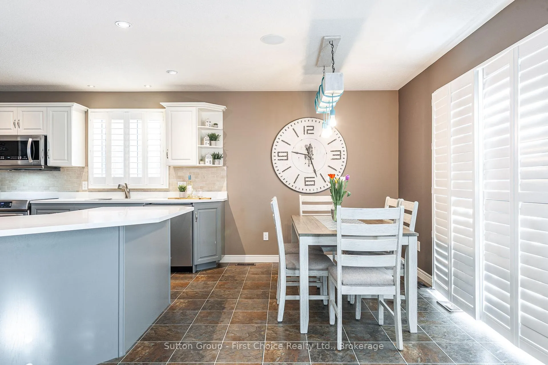 Photo 9 of 74 Rutherford Drive, Stratford — HOMEH