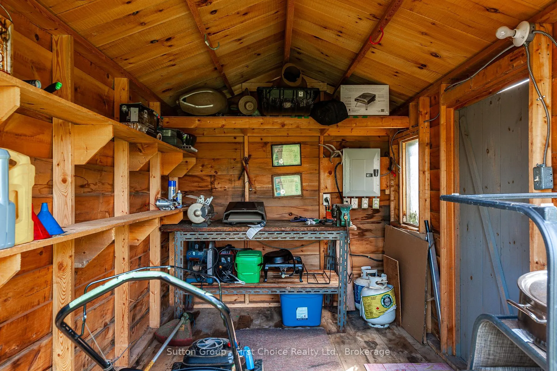 Photo 42 of 74 Rutherford Drive, Stratford — HOMEH