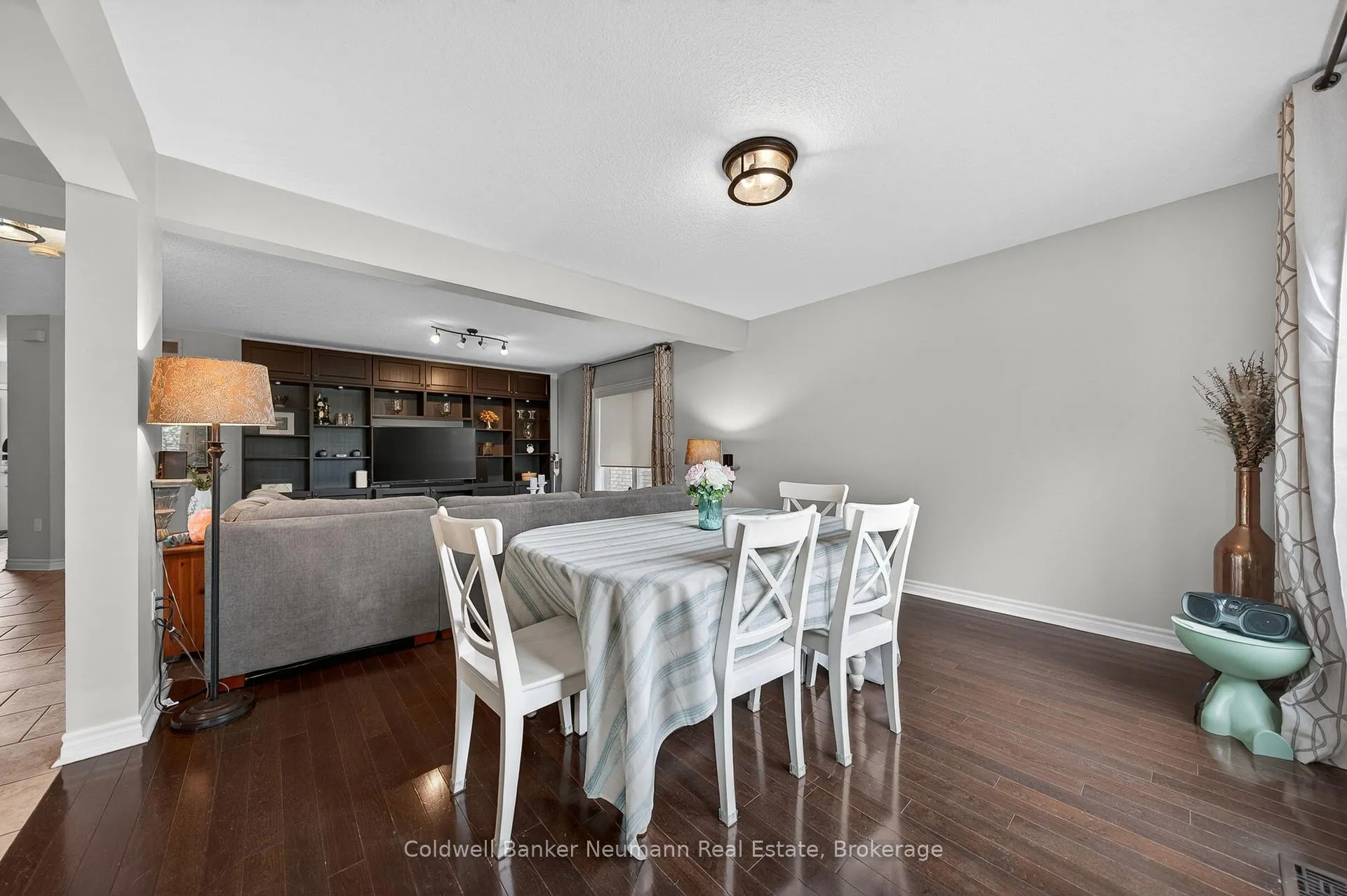 Photo 9 of 184 Goodwin Drive, Guelph, Pineridge/Westminster Woods — HOMEH