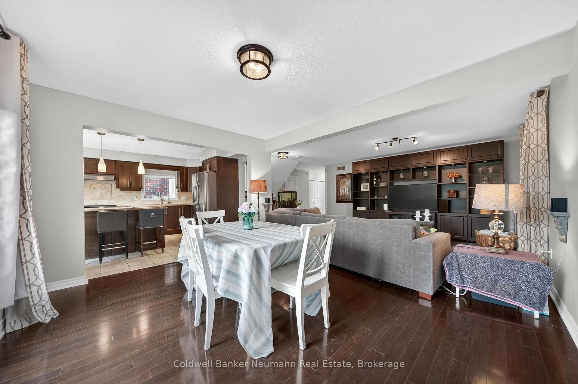 Photo 10 of 184 Goodwin Drive, Guelph, Pineridge/Westminster Woods — HOMEH