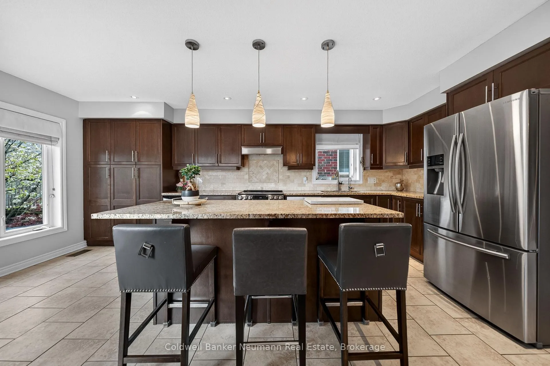 Photo 12 of 184 Goodwin Drive, Guelph, Pineridge/Westminster Woods — HOMEH