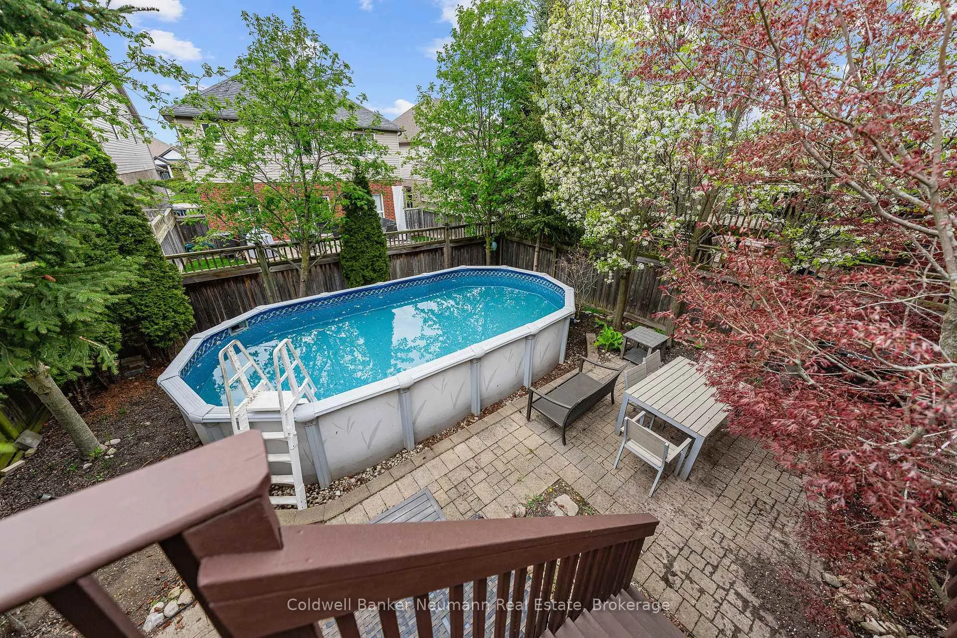Photo 40 of 184 Goodwin Drive, Guelph, Pineridge/Westminster Woods — HOMEH