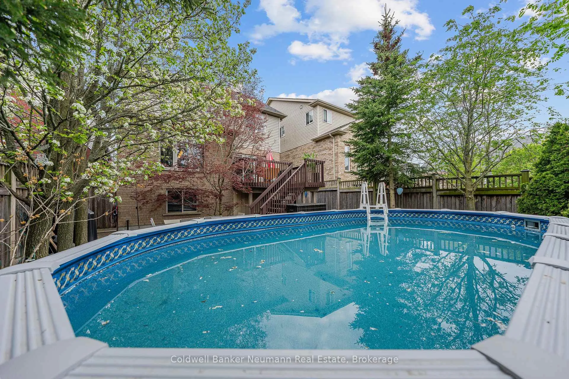 Photo 43 of 184 Goodwin Drive, Guelph, Pineridge/Westminster Woods — HOMEH