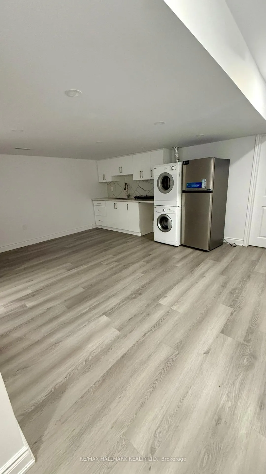 Front of Unit Basement, 24 Mcdonough Gardens