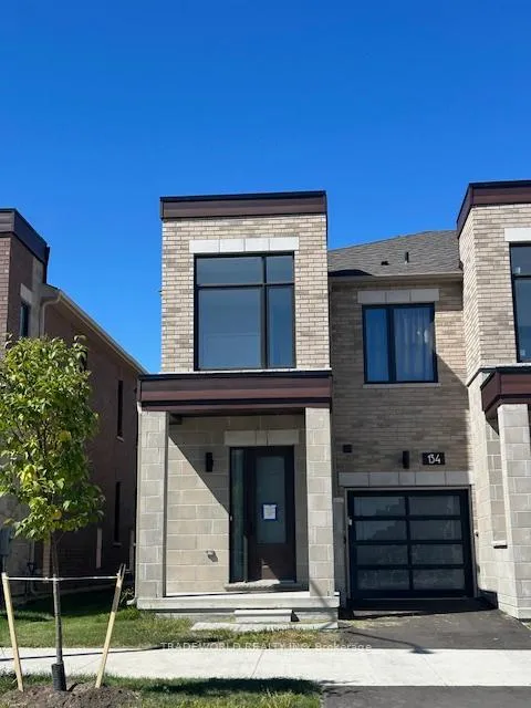 Front of 134 Mumbai Drive