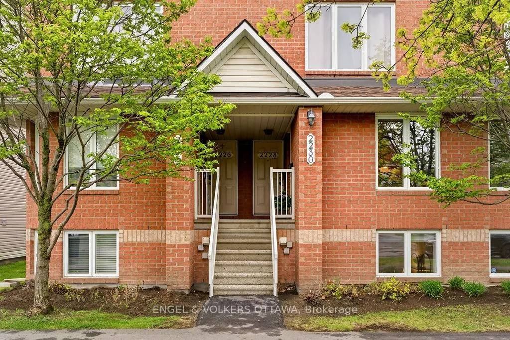 Photo 2 of 2230 Bois Vert Place, Ottawa, Avalon East — HOMEH