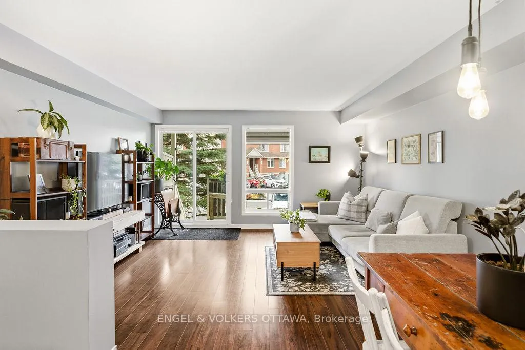 Photo 9 of 2230 Bois Vert Place, Ottawa, Avalon East — HOMEH