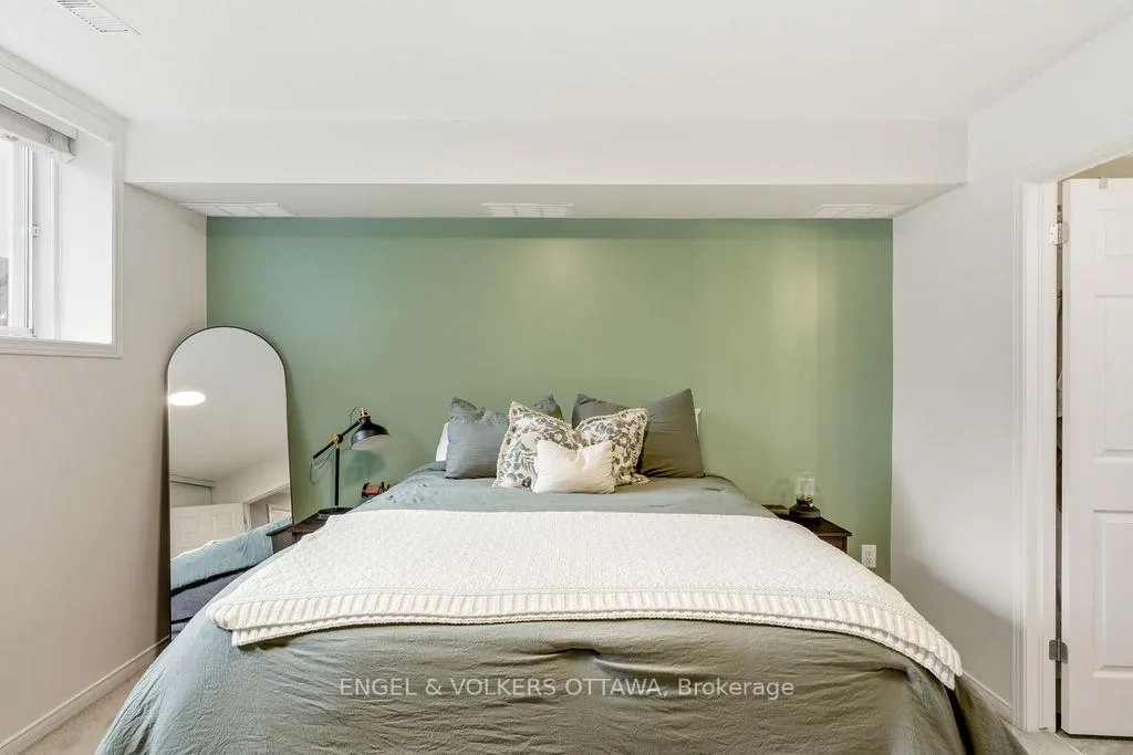 Photo 24 of 2230 Bois Vert Place, Ottawa, Avalon East — HOMEH