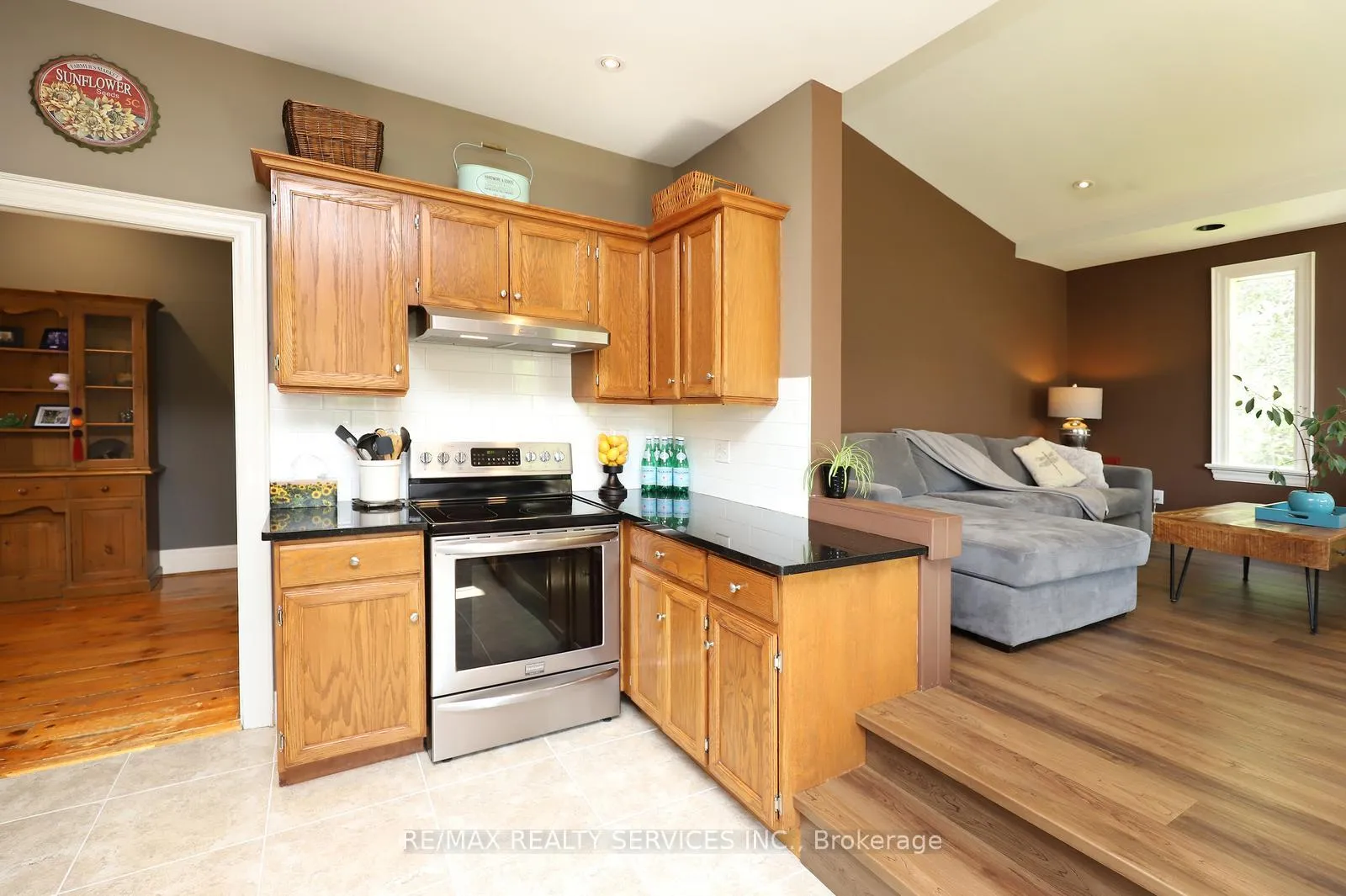 Photo 20 of 15951 Humber Station Road, Caledon, Rural Caledon — HOMEH