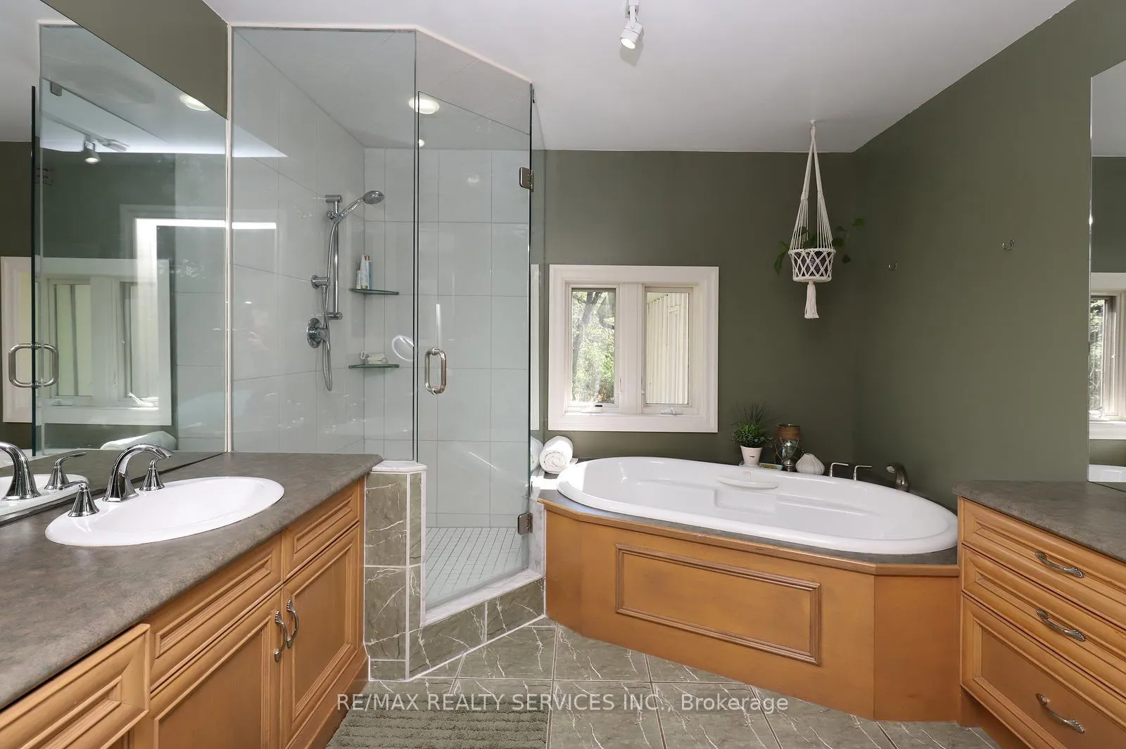 Photo 29 of 15951 Humber Station Road, Caledon, Rural Caledon — HOMEH