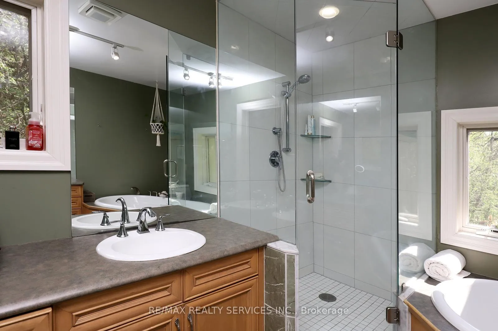 Photo 30 of 15951 Humber Station Road, Caledon, Rural Caledon — HOMEH
