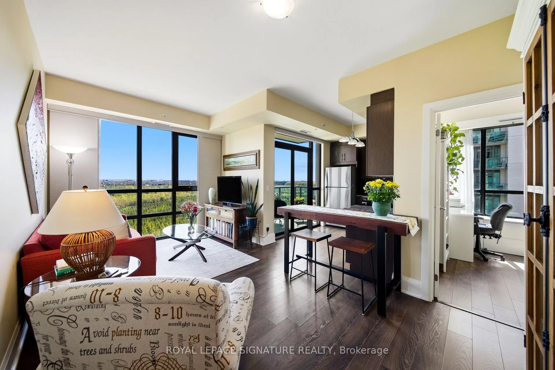Photo 10 of Unit 806, 45 Yorkland Boulevard, Brampton, Goreway Drive Corridor — HOMEH