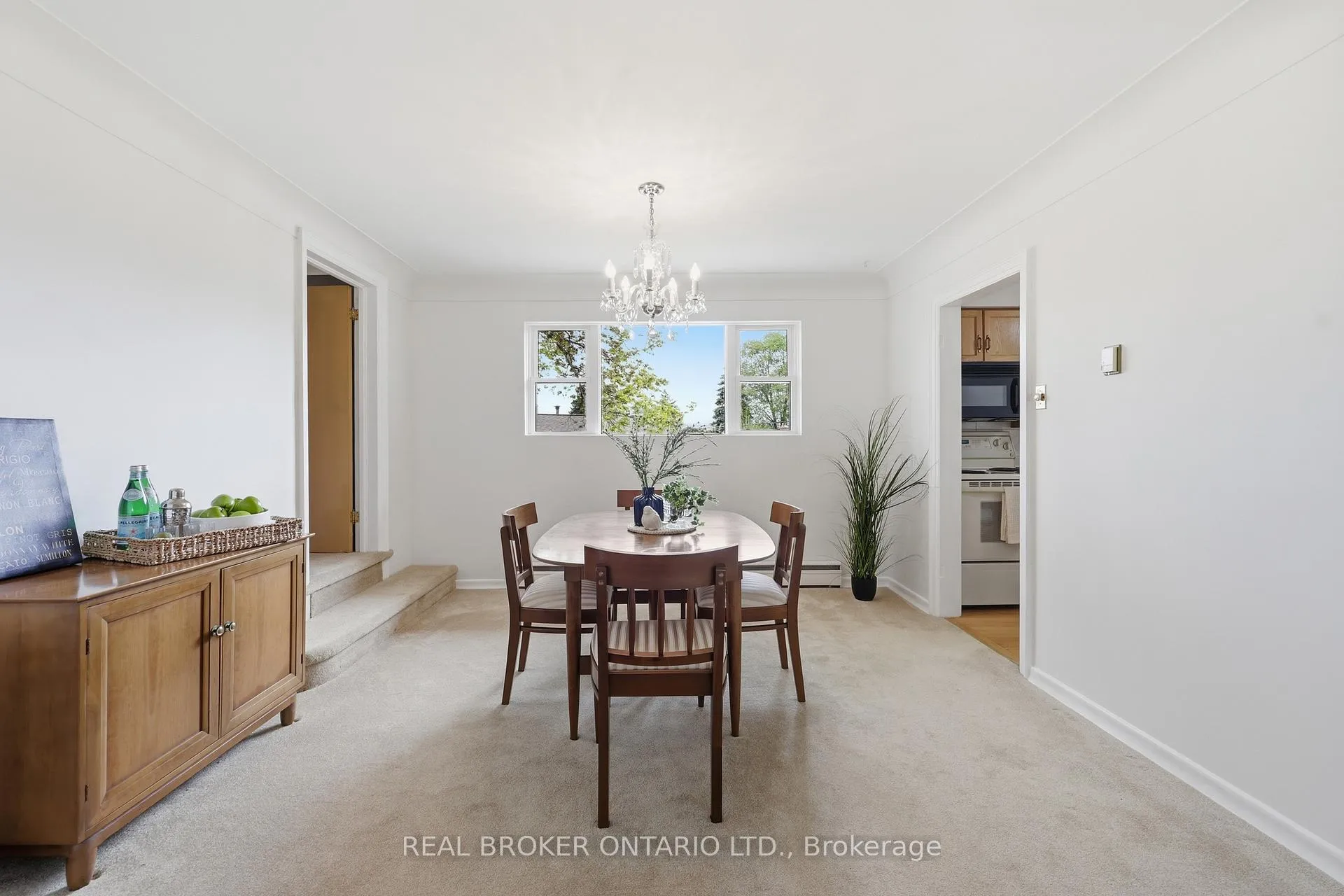 Photo 12 of 45 New Mountain Road, Hamilton, Stoney Creek — HOMEH