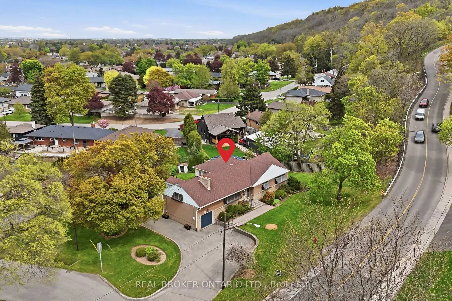 Photo 46 of 45 New Mountain Road, Hamilton, Stoney Creek — HOMEH
