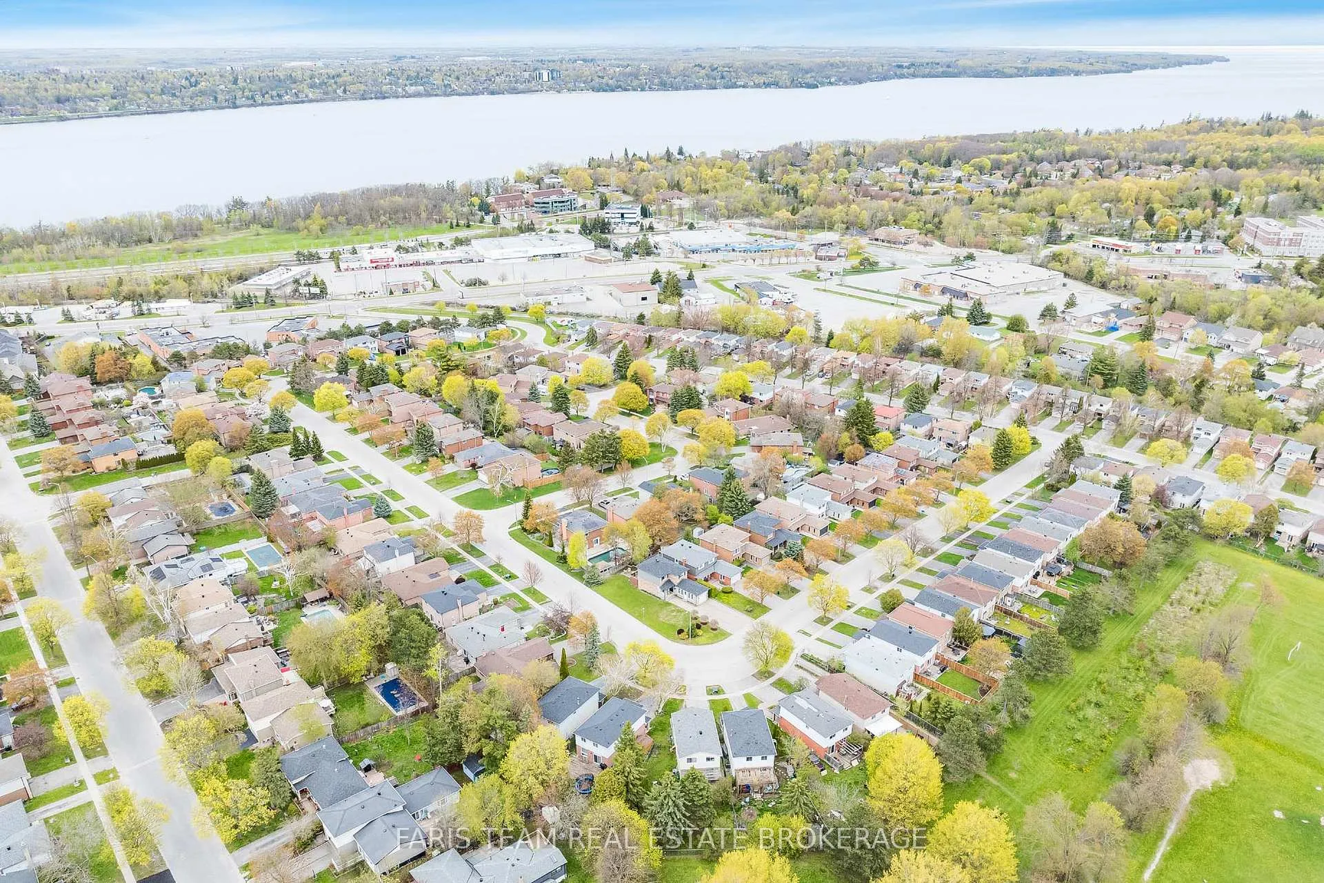 Photo 32 of 67 Trillium Crescent, Barrie, Allandale Heights — HOMEH