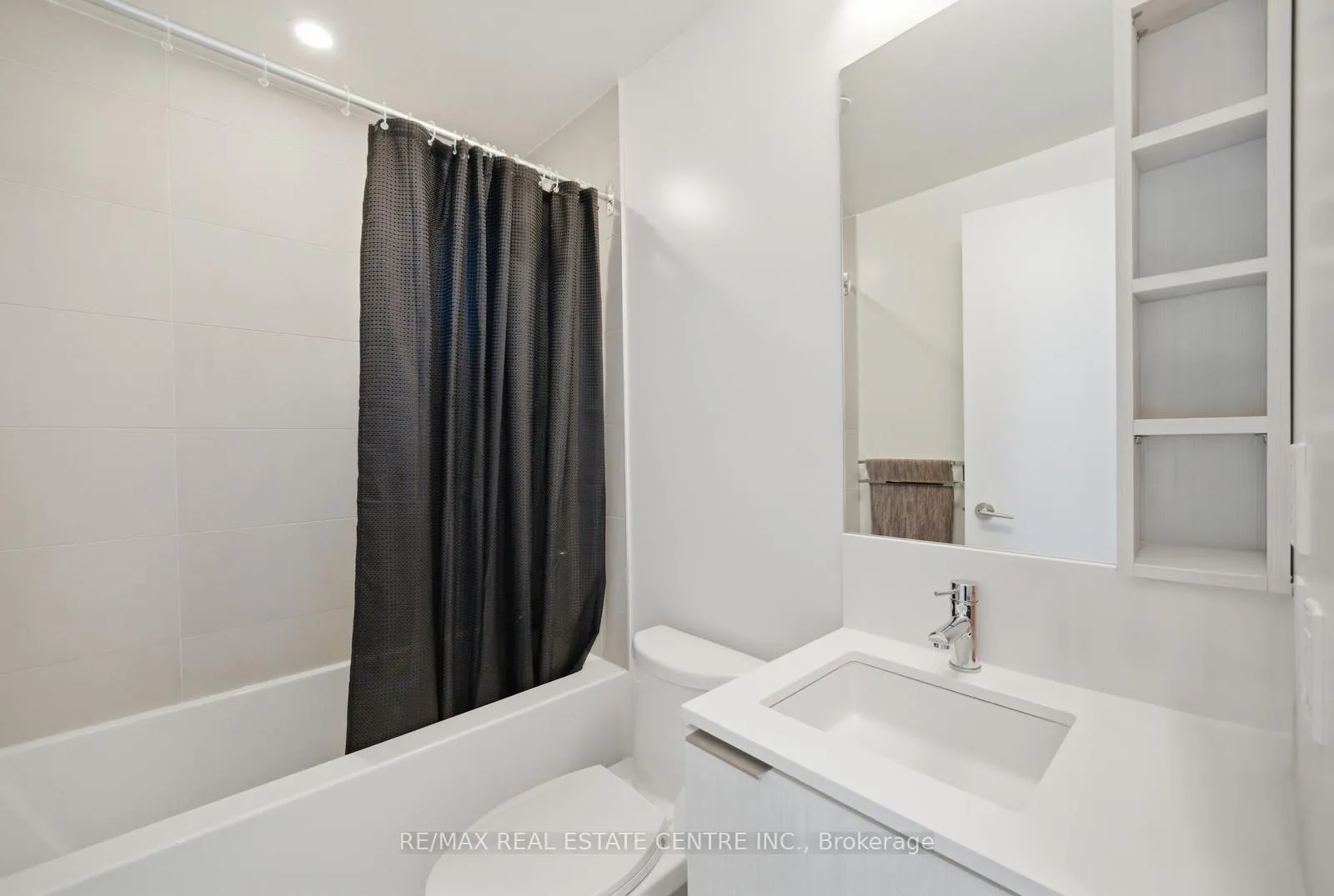 Photo 16 of Unit 3603, 1000 Portage Parkway, Vaughan, Vaughan Corporate Centre — HOMEH